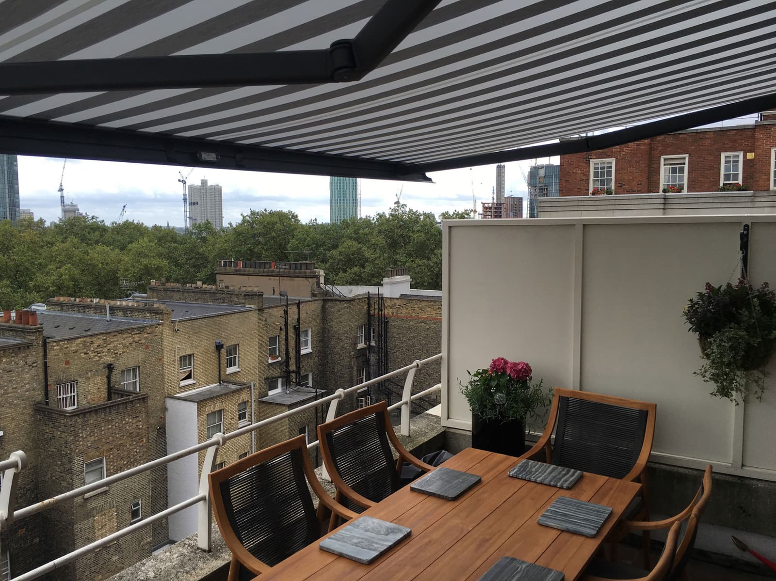 Striped-Awning-shades-london-portfolio-5